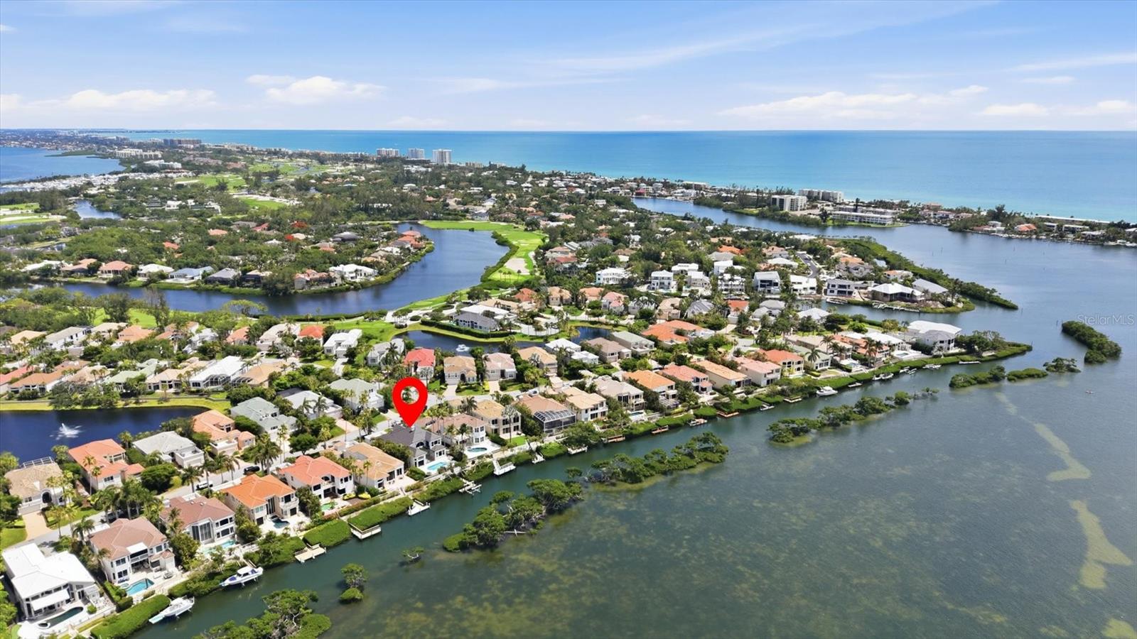 MANCHESTER BAY - Residential