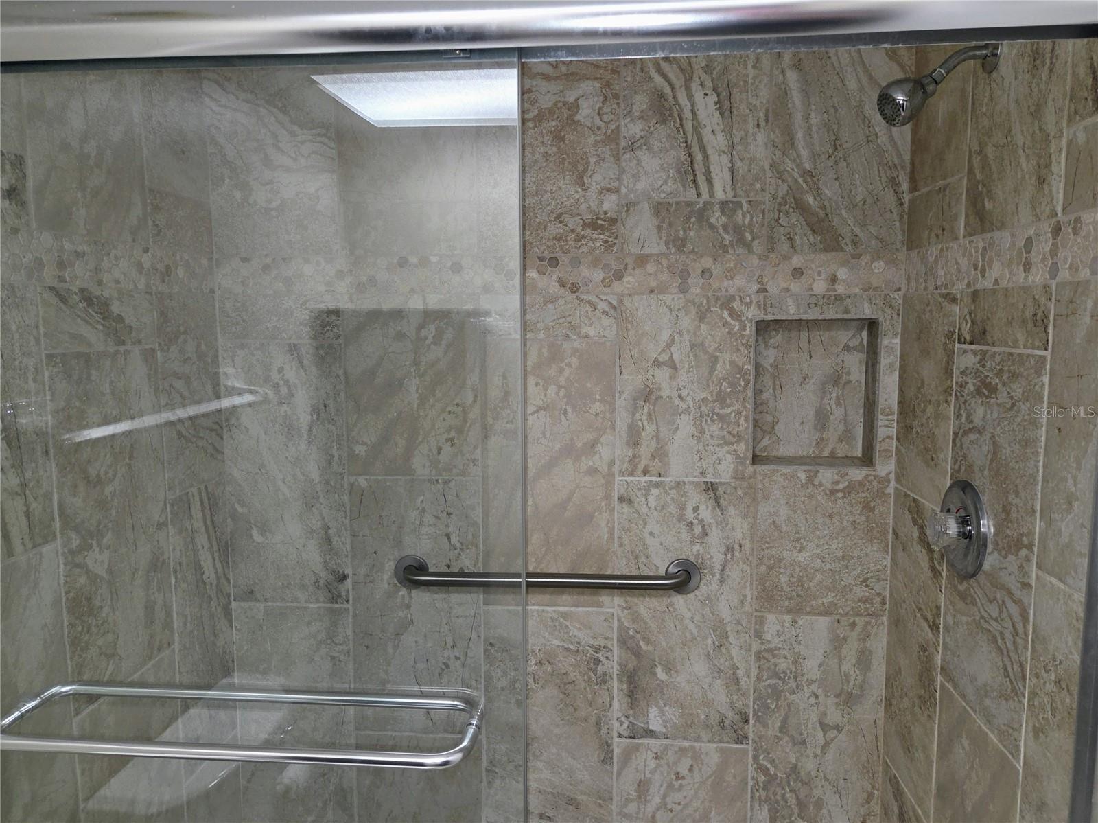 WINSTON PARK NORTHEAST - Residential Lease