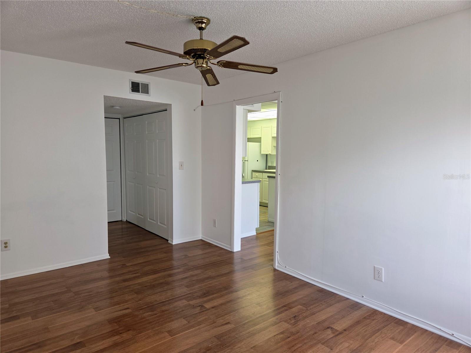 WINSTON PARK NORTHEAST - Residential Lease