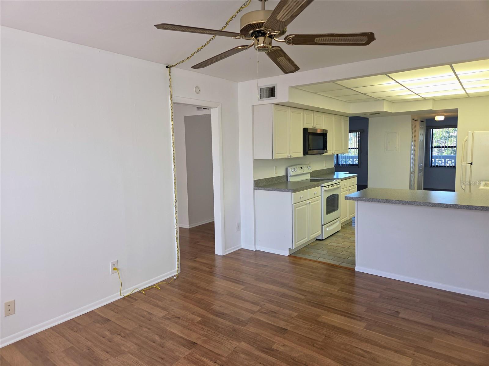 WINSTON PARK NORTHEAST - Residential Lease