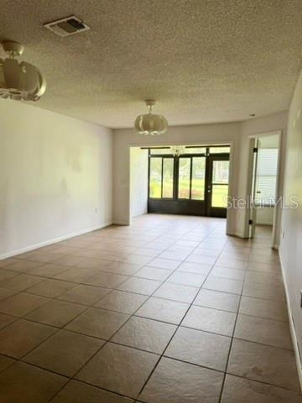 Photo of 3036 S Semoran Boulevard #3, Orlando, FL 32822 (MLS # O6424637)