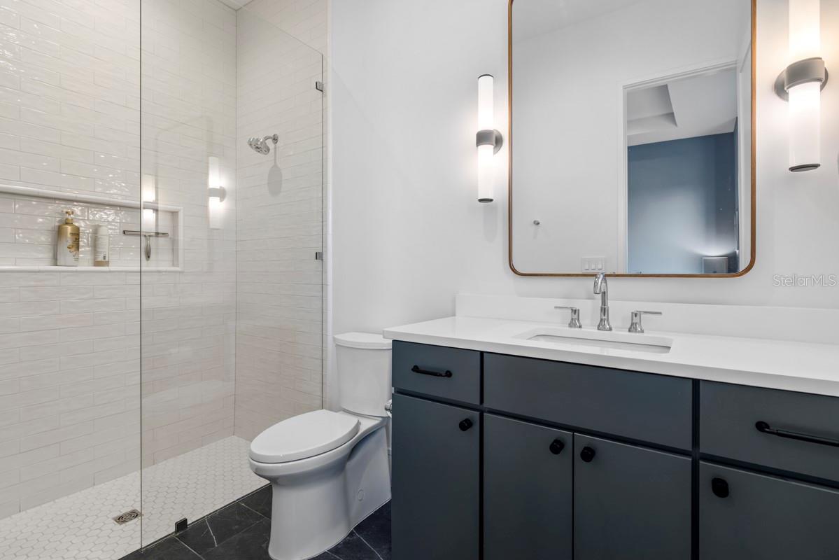 BAY HILL SEC 02 - Residential