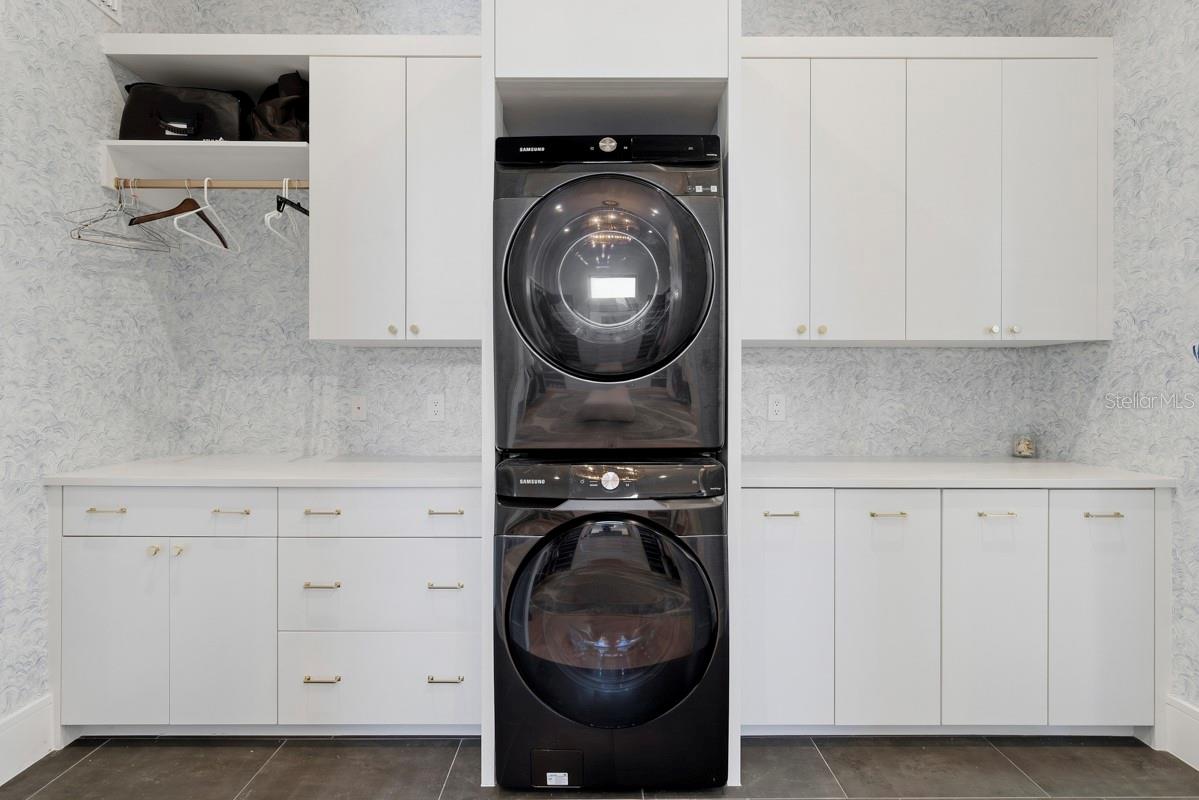 BAY HILL SEC 02 - Residential