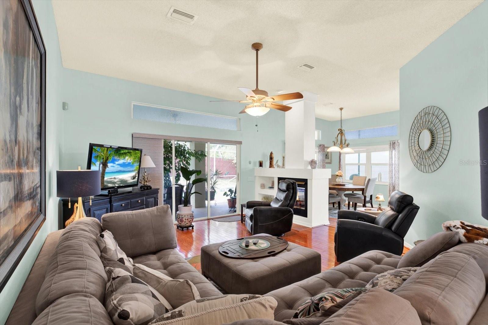 SPRING HILL - Residential