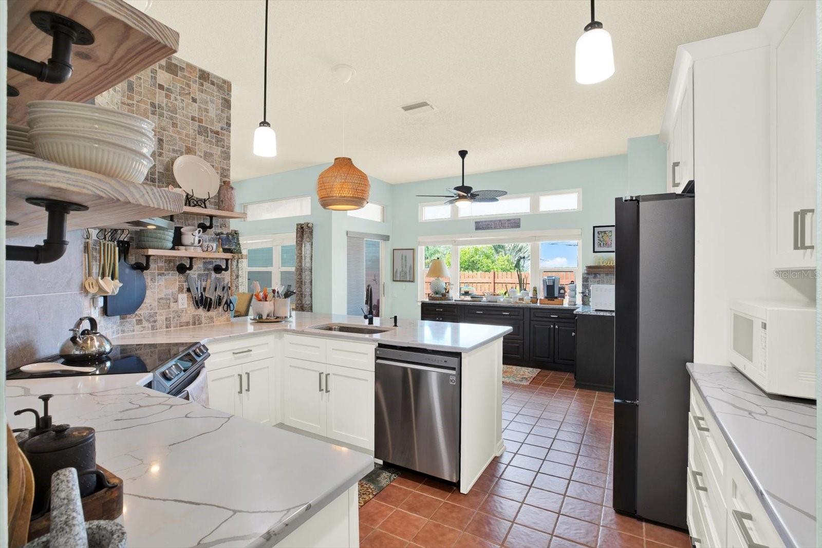 SPRING HILL - Residential