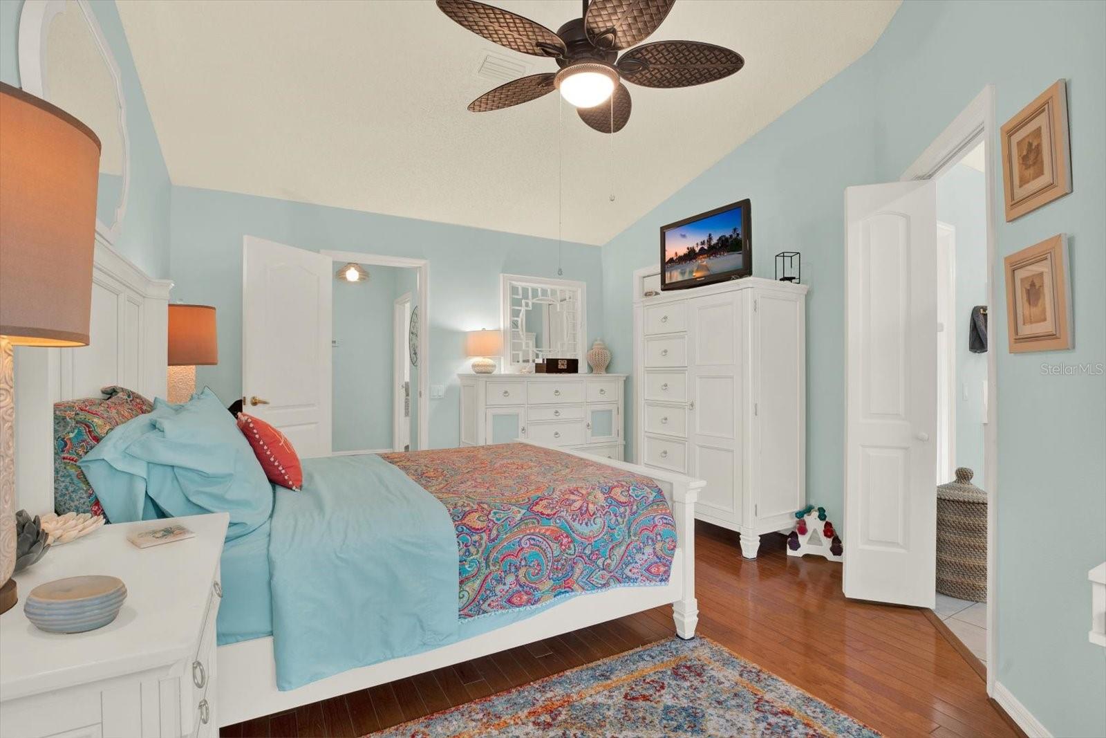 SPRING HILL - Residential