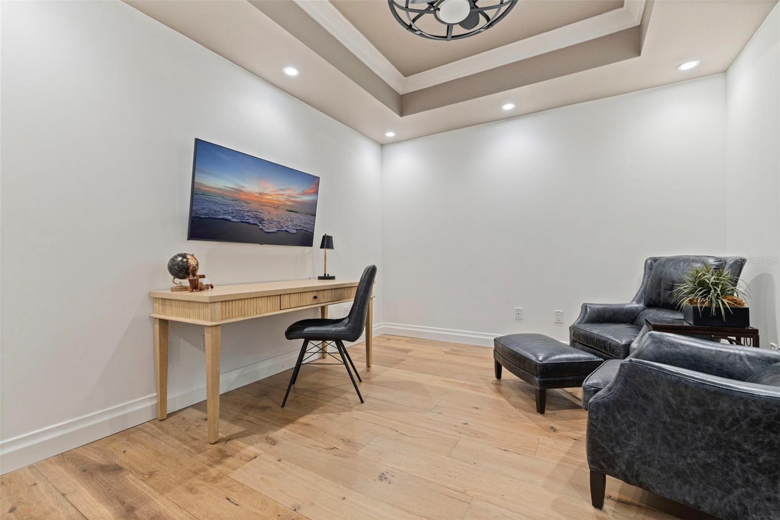 SUNSET POINTE AT COLLANY KEY CONDO - Residential