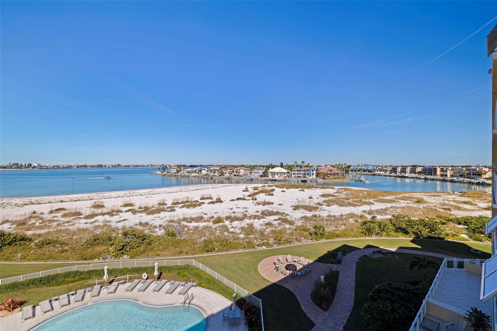 SUNSET POINTE AT COLLANY KEY CONDO - Residential