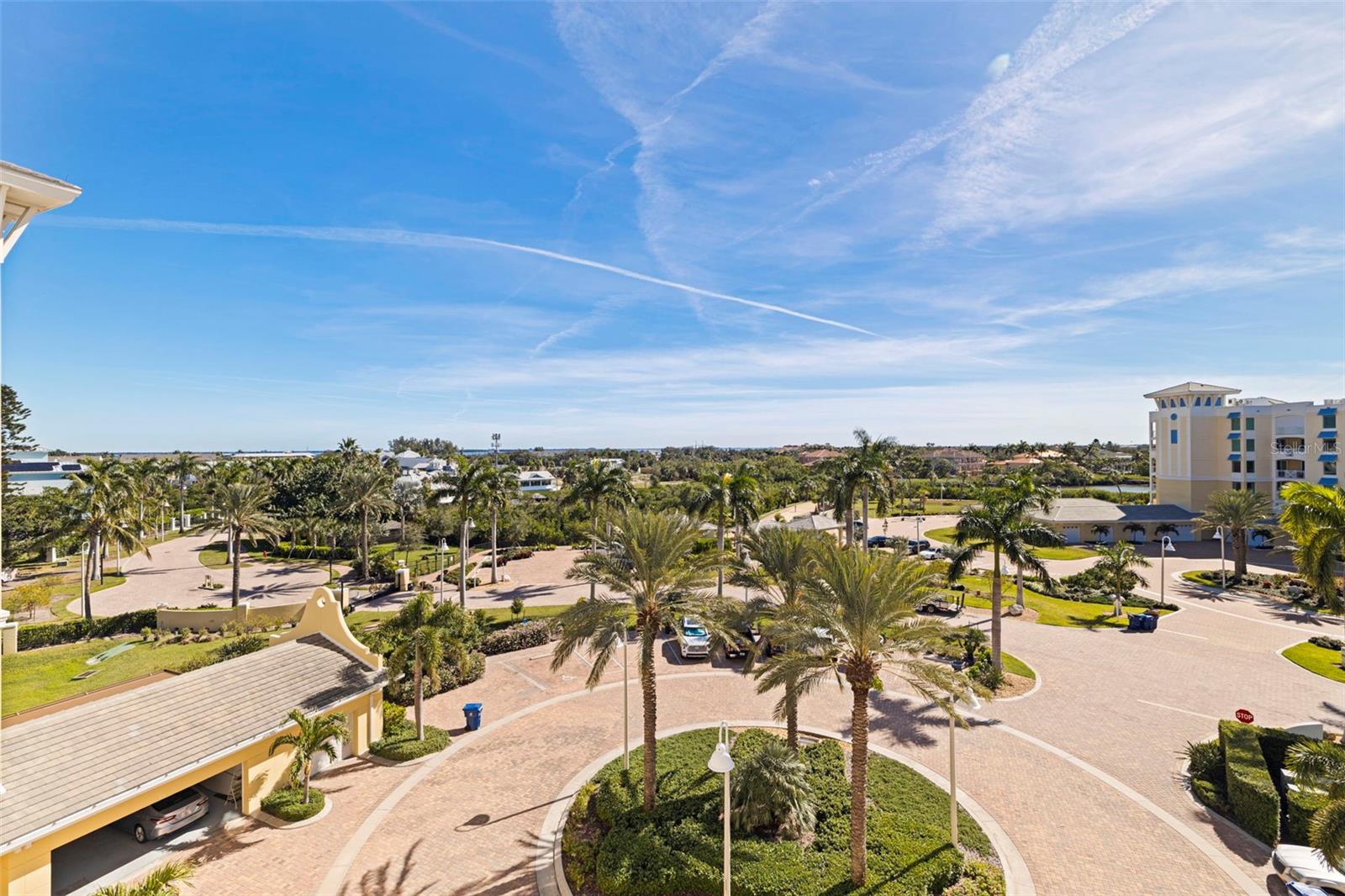 SUNSET POINTE AT COLLANY KEY CONDO - Residential