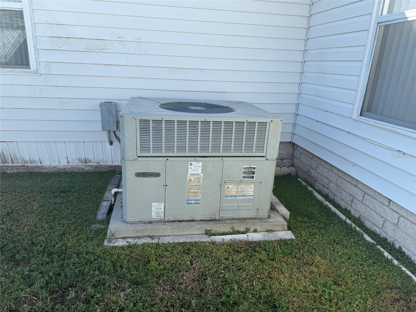 GOLDEN GATE MOBILE HOME PARK UNREC - Residential