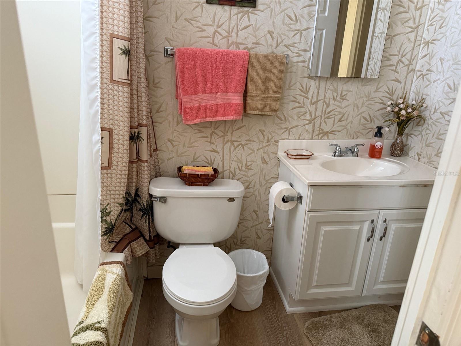 GOLDEN GATE MOBILE HOME PARK UNREC - Residential