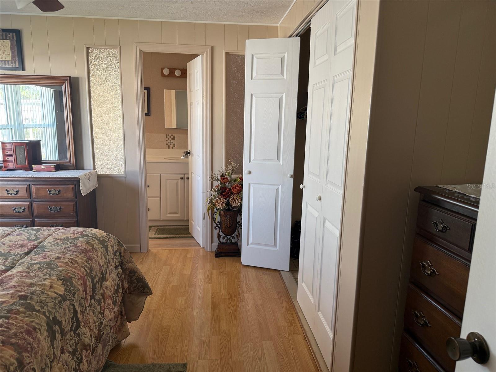 GOLDEN GATE MOBILE HOME PARK UNREC - Residential