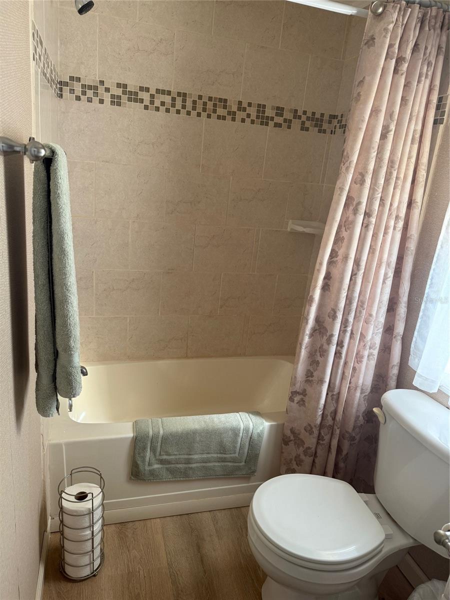 GOLDEN GATE MOBILE HOME PARK UNREC - Residential