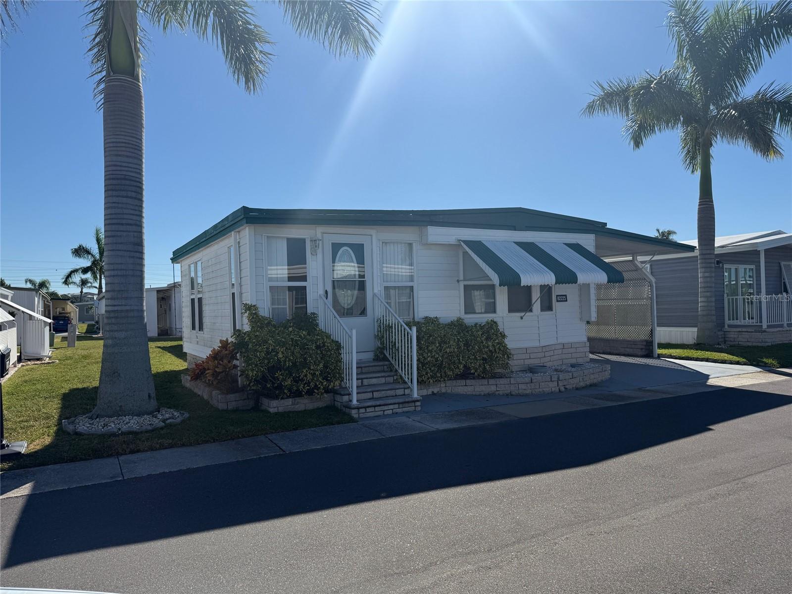 GOLDEN GATE MOBILE HOME PARK UNREC - Residential