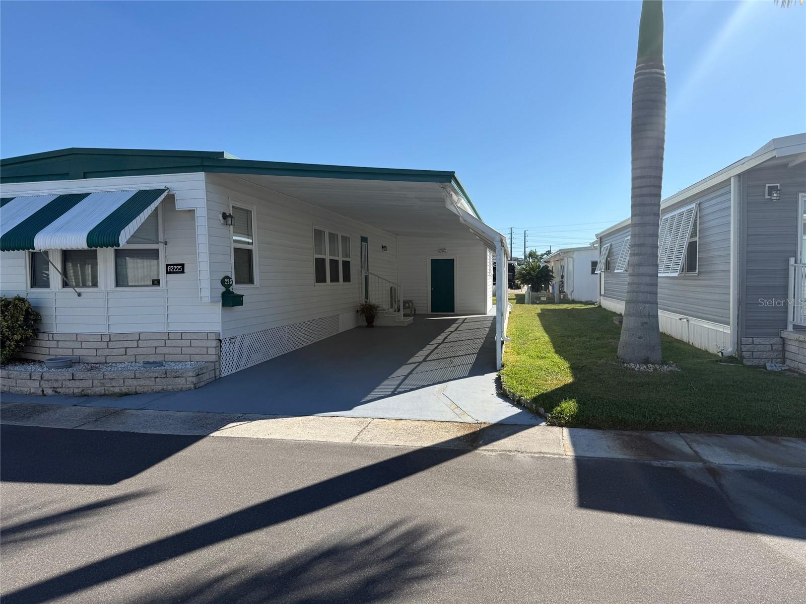 GOLDEN GATE MOBILE HOME PARK UNREC - Residential