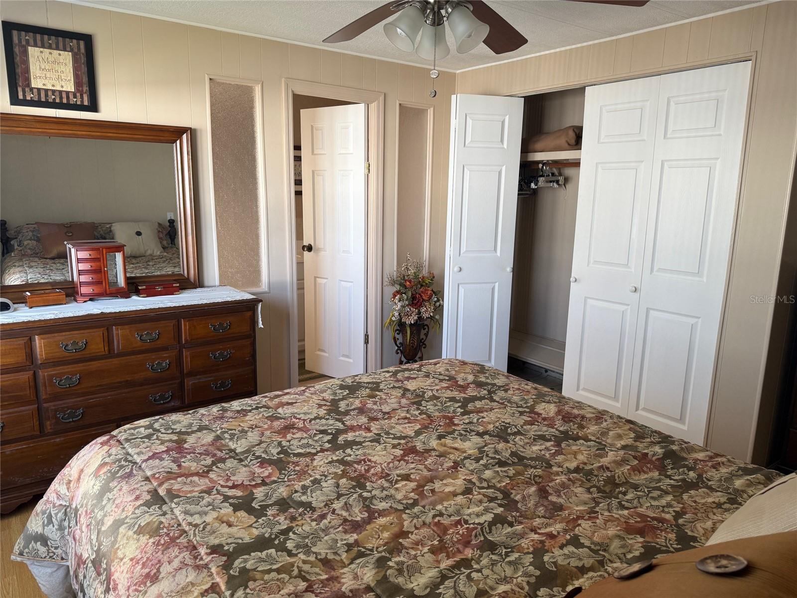 GOLDEN GATE MOBILE HOME PARK UNREC - Residential