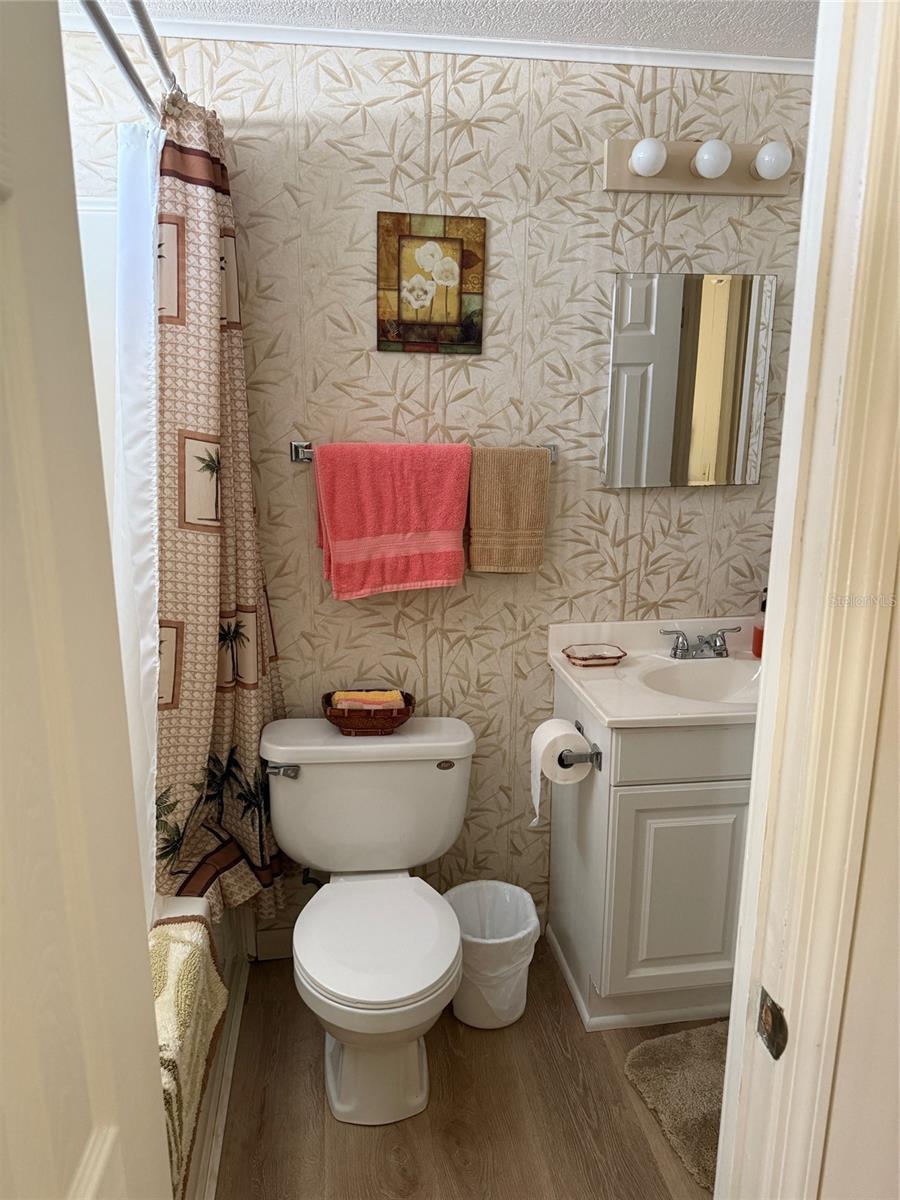 GOLDEN GATE MOBILE HOME PARK UNREC - Residential