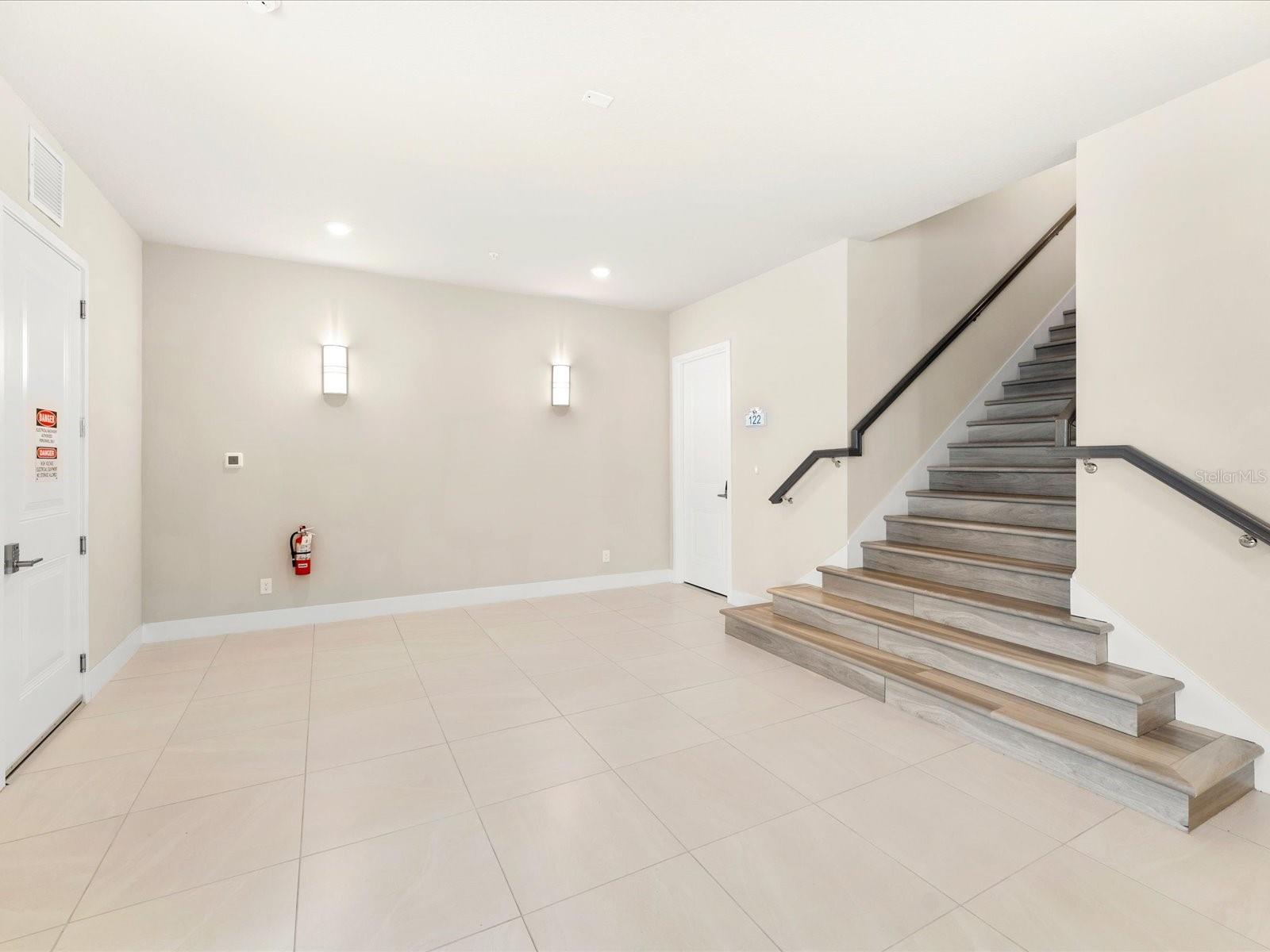 SPECTRUM AT REUNION CONDO PH 5A OR 6337/630 UNIT 7 - Residential