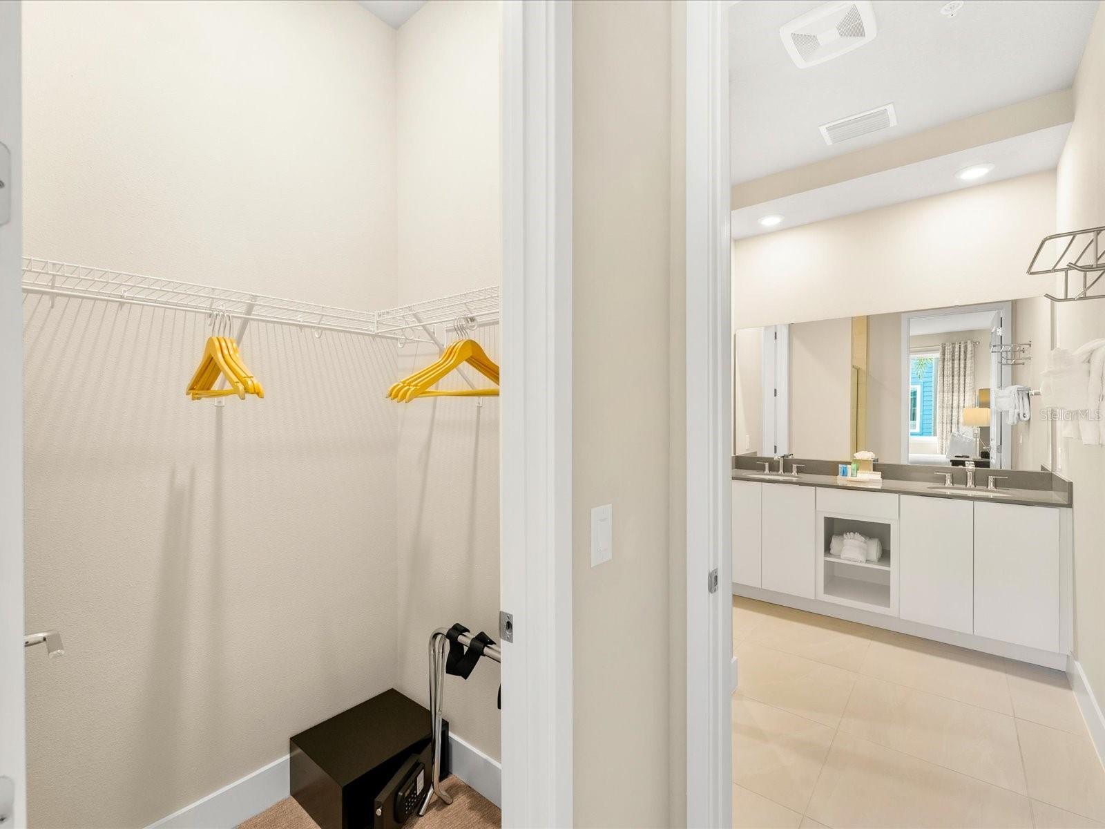 SPECTRUM AT REUNION CONDO PH 5A OR 6337/630 UNIT 7 - Residential