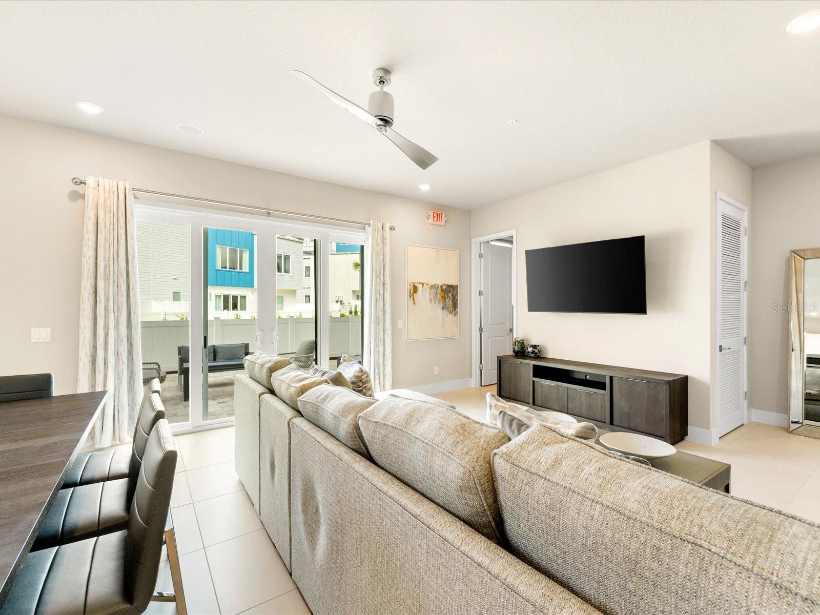 SPECTRUM AT REUNION CONDO PH 5A OR 6337/630 UNIT 7 - Residential