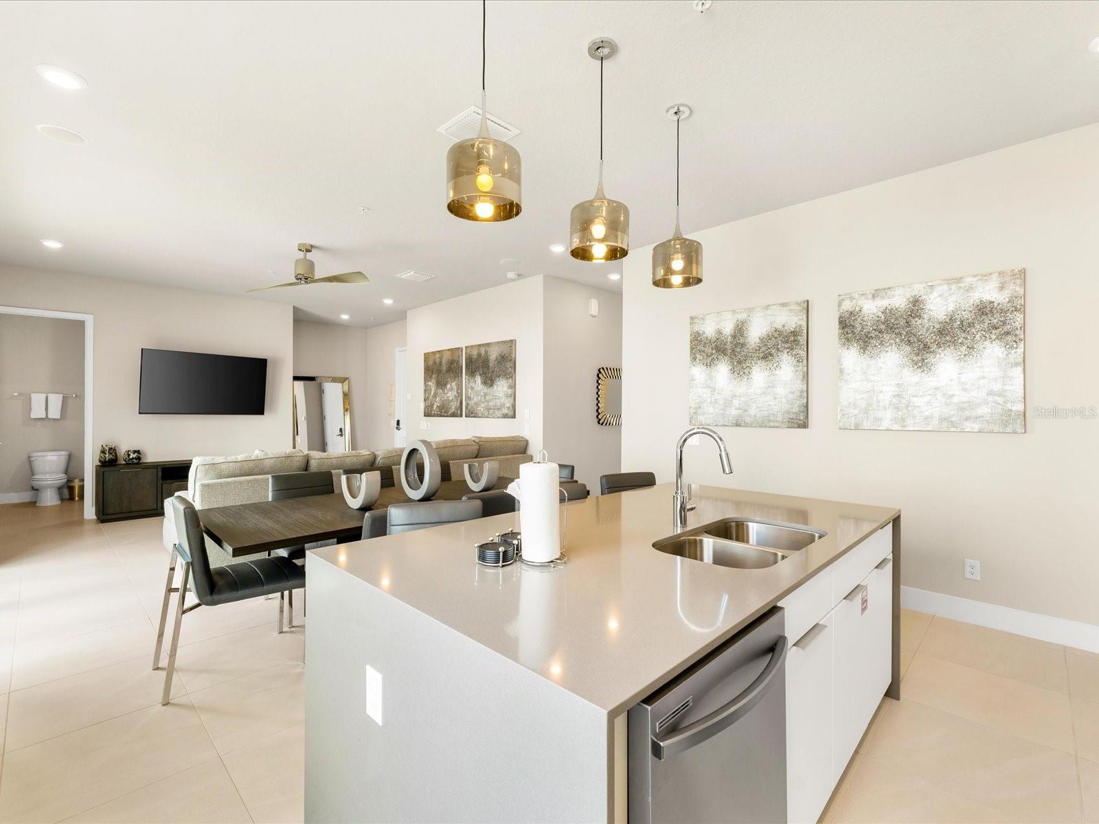 SPECTRUM AT REUNION CONDO PH 5A OR 6337/630 UNIT 7 - Residential