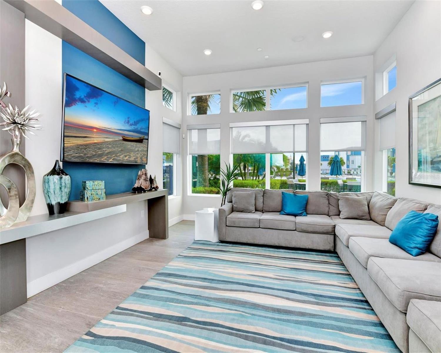 SPECTRUM AT REUNION CONDO PH 5A OR 6337/630 UNIT 7 - Residential