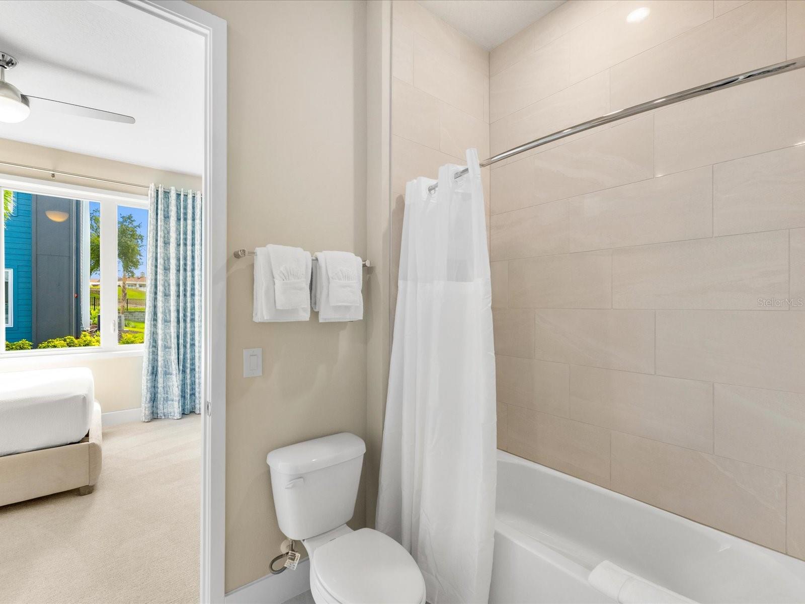 SPECTRUM AT REUNION CONDO PH 5A OR 6337/630 UNIT 7 - Residential