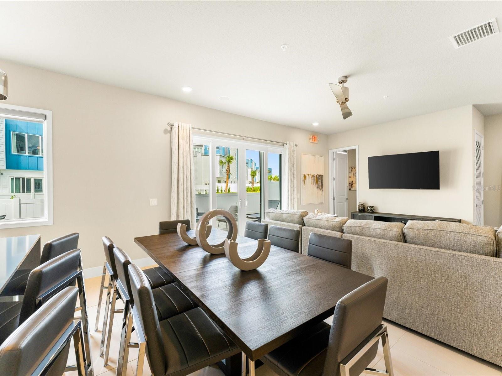 SPECTRUM AT REUNION CONDO PH 5A OR 6337/630 UNIT 7 - Residential