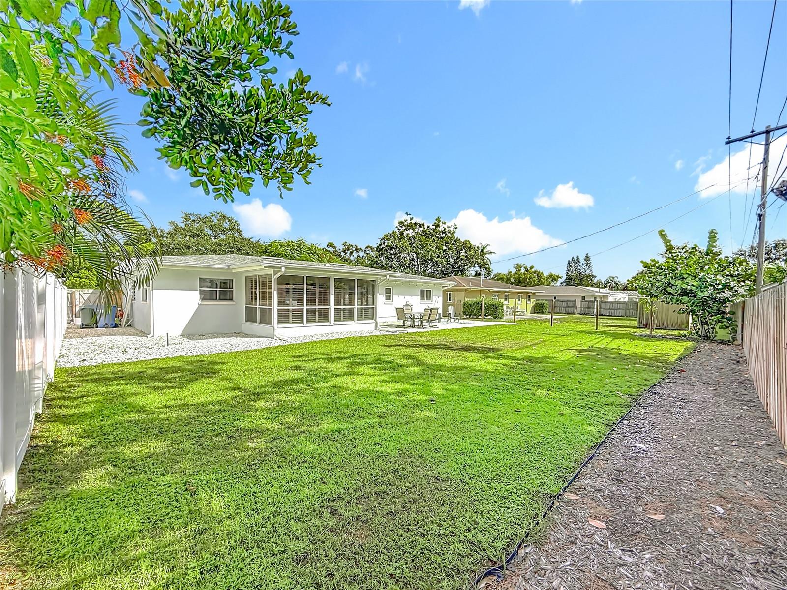 LAKESIDE TERRACE SUB - Residential