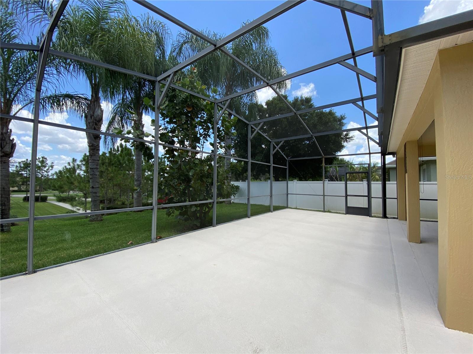 LAKES/WINDERMERE PH 03 P & Q - Residential Lease