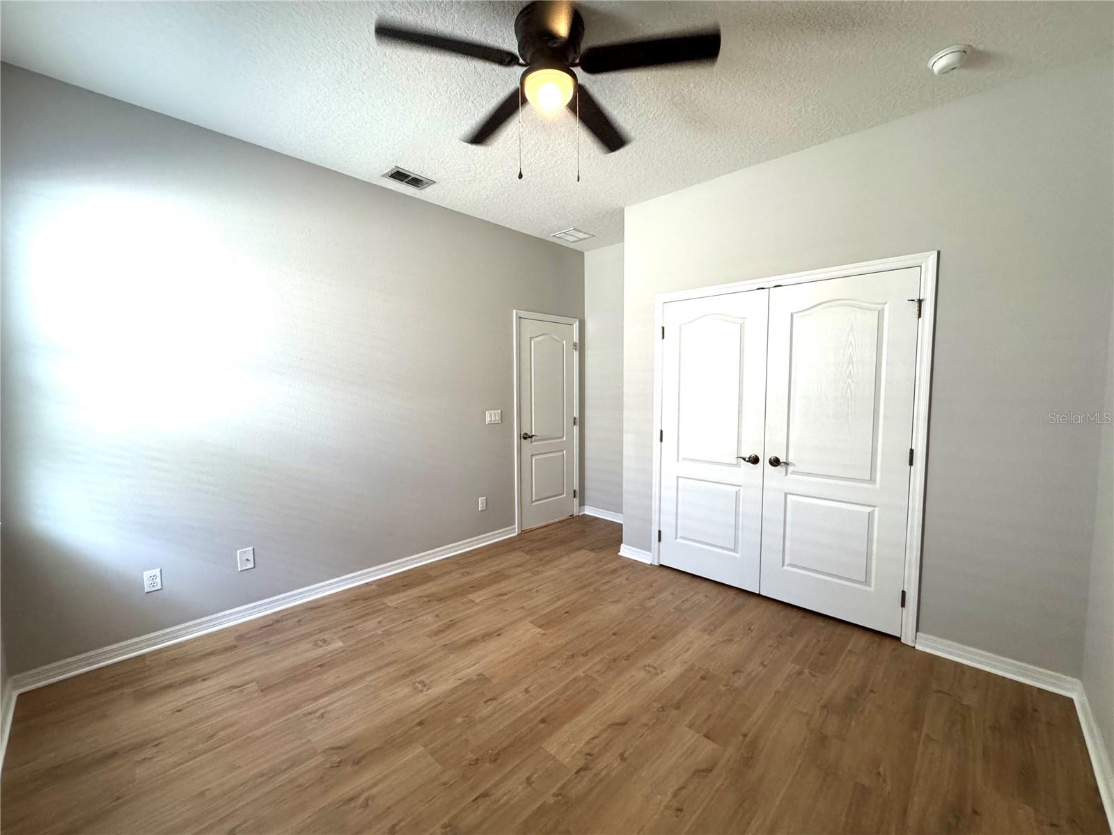 LAKES/WINDERMERE PH 03 P & Q - Residential Lease
