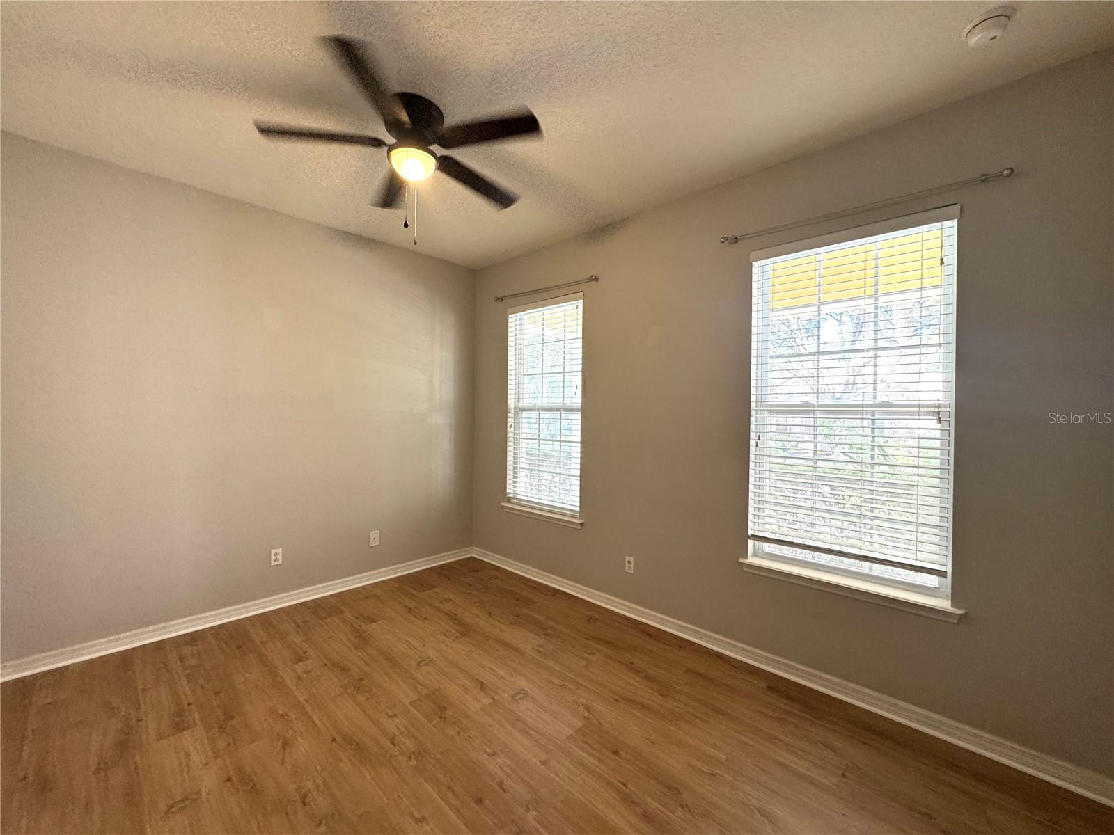 LAKES/WINDERMERE PH 03 P & Q - Residential Lease