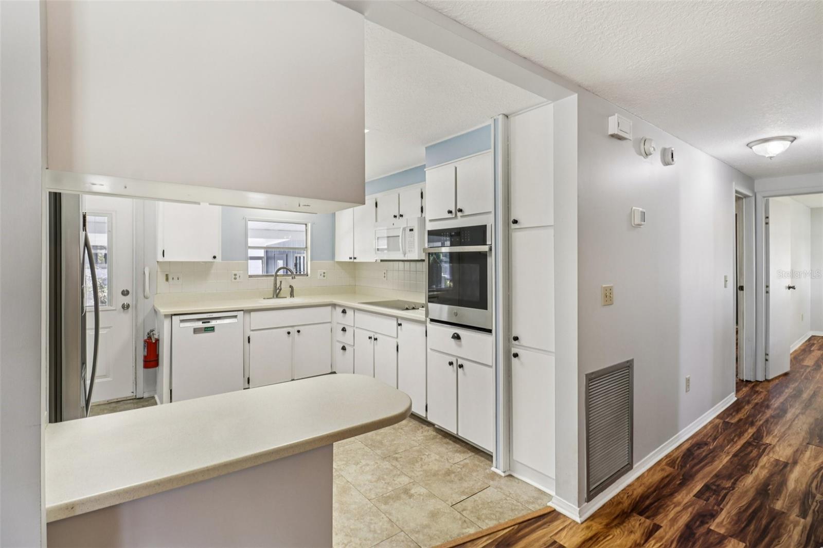 DORA PINES UNIT 3 - Residential