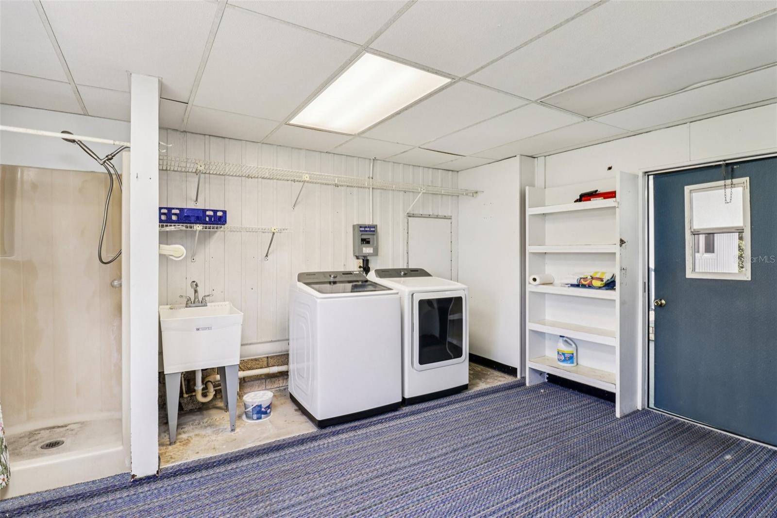 DORA PINES UNIT 3 - Residential