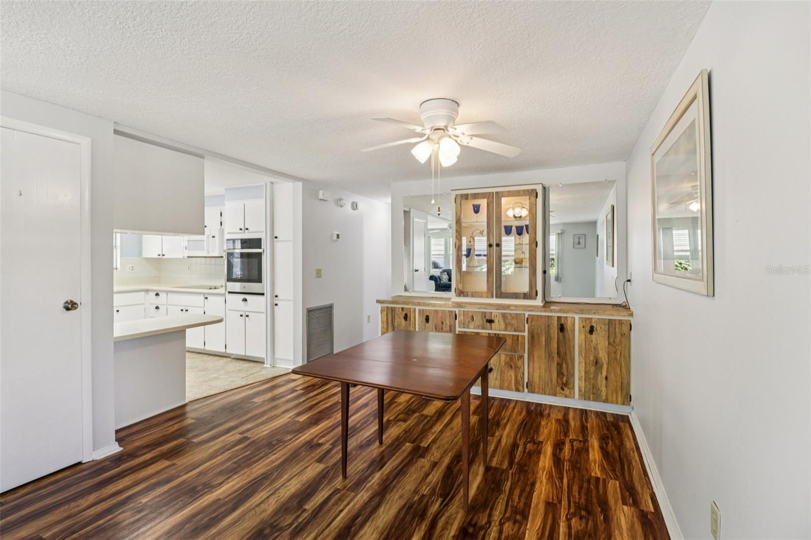 DORA PINES UNIT 3 - Residential