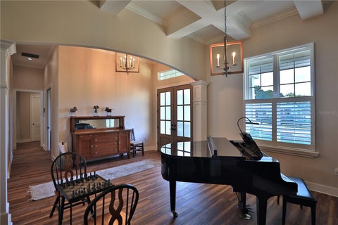 Tiny photo for 11811 SE Sunset Harbor Road, Weirsdale, FL 32195 (MLS # OM731796)