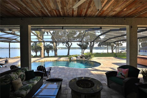 Tiny photo for 11811 SE Sunset Harbor Road, Weirsdale, FL 32195 (MLS # OM731796)