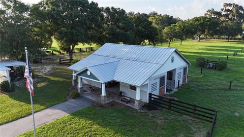 Tiny photo for 11811 SE Sunset Harbor Road, Weirsdale, FL 32195 (MLS # OM731796)