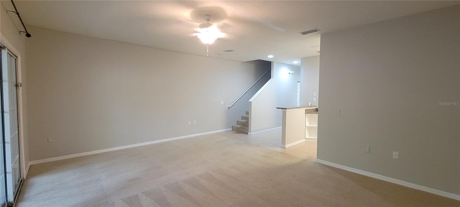 EAGLE TRACE TOWNHOMES - Residential Lease