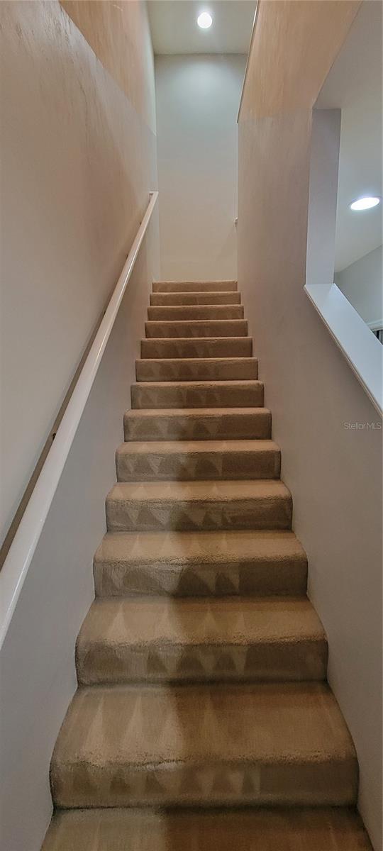 EAGLE TRACE TOWNHOMES - Residential Lease