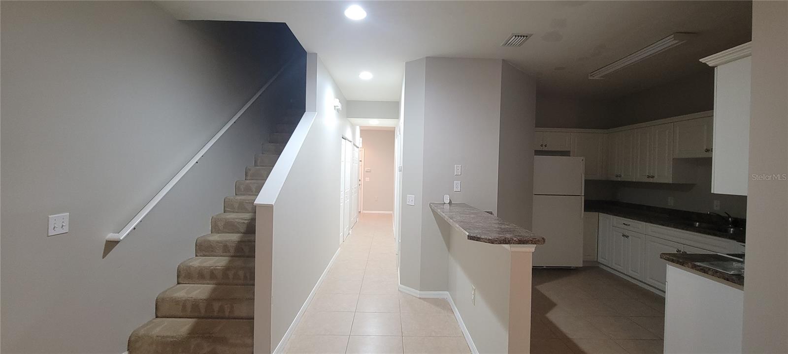 EAGLE TRACE TOWNHOMES - Residential Lease