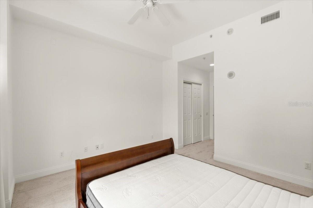 OCEANS GRAND CONDO - Residential