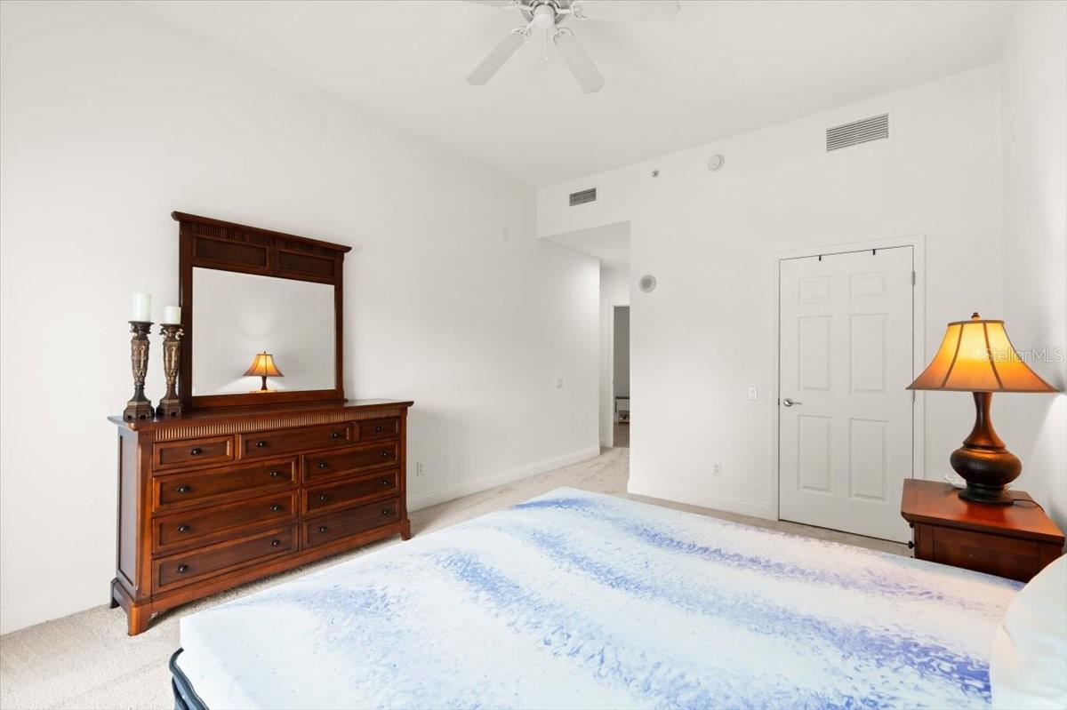 OCEANS GRAND CONDO - Residential