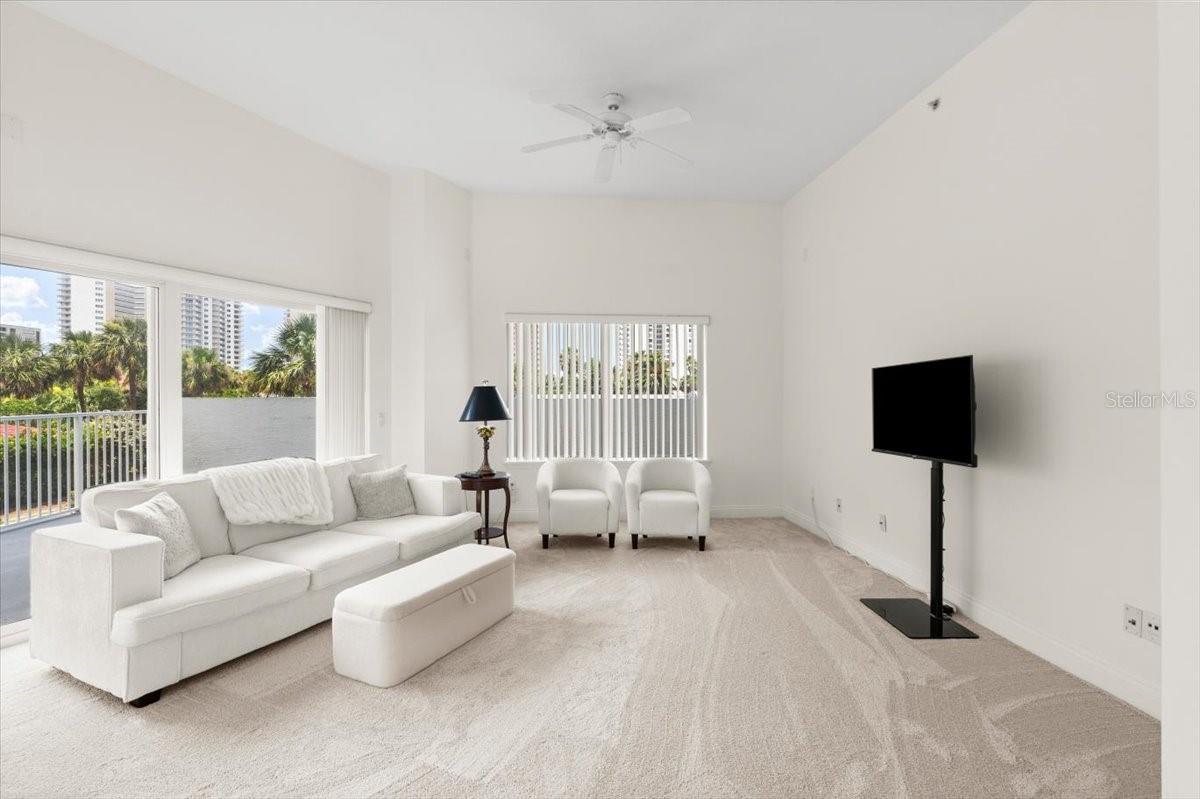OCEANS GRAND CONDO - Residential
