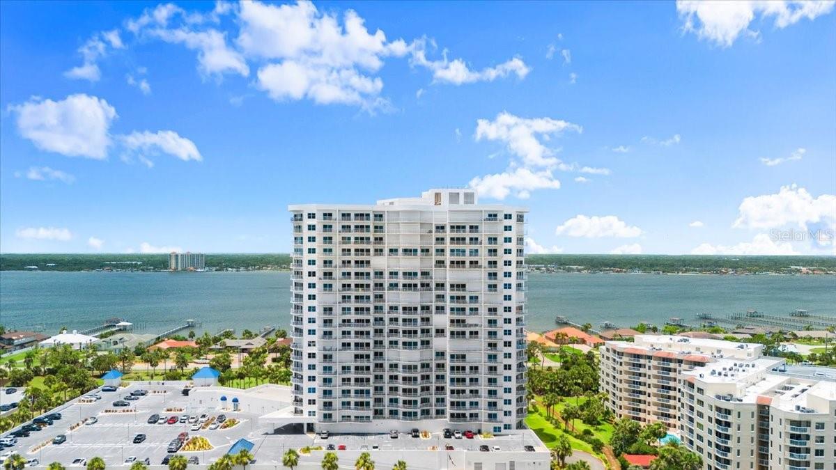 OCEANS GRAND CONDO - Residential