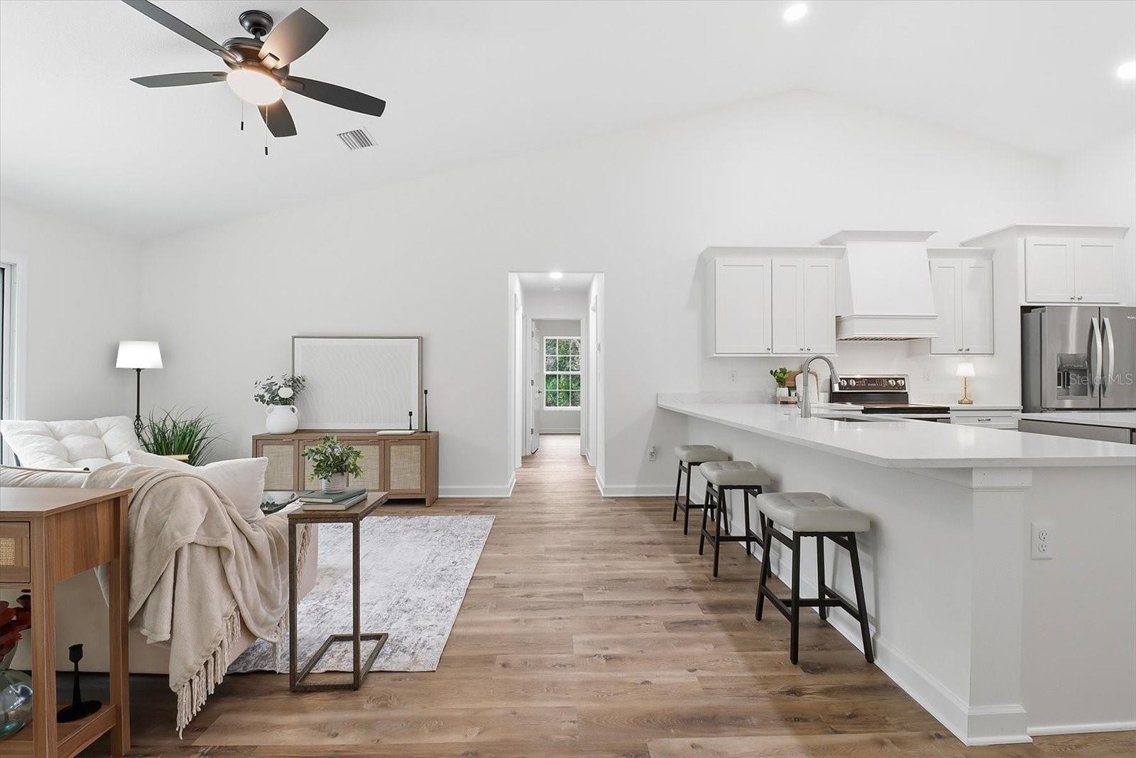 CRYSTAL MANOR UNIT 03 - Residential