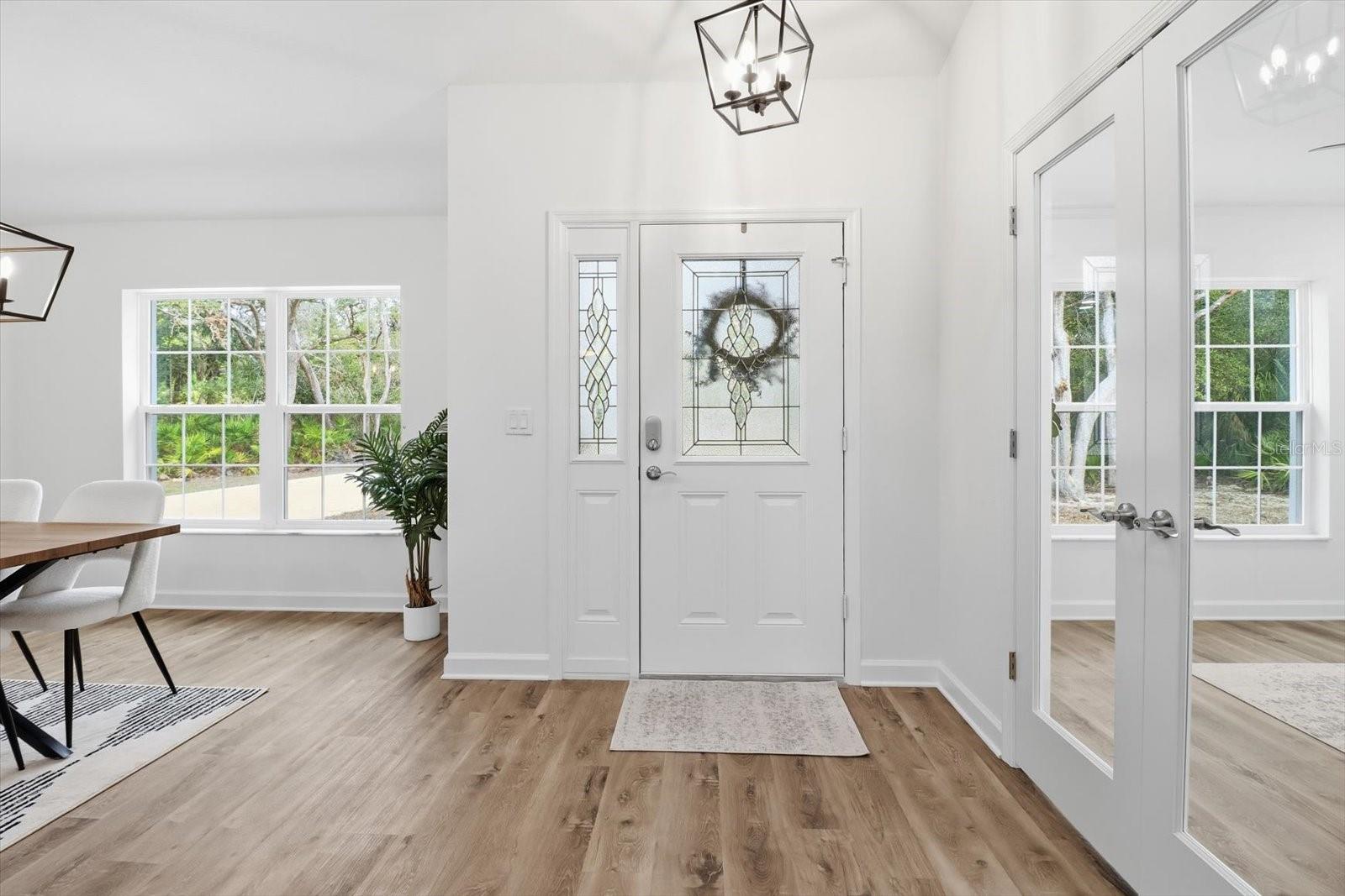 CRYSTAL MANOR UNIT 03 - Residential