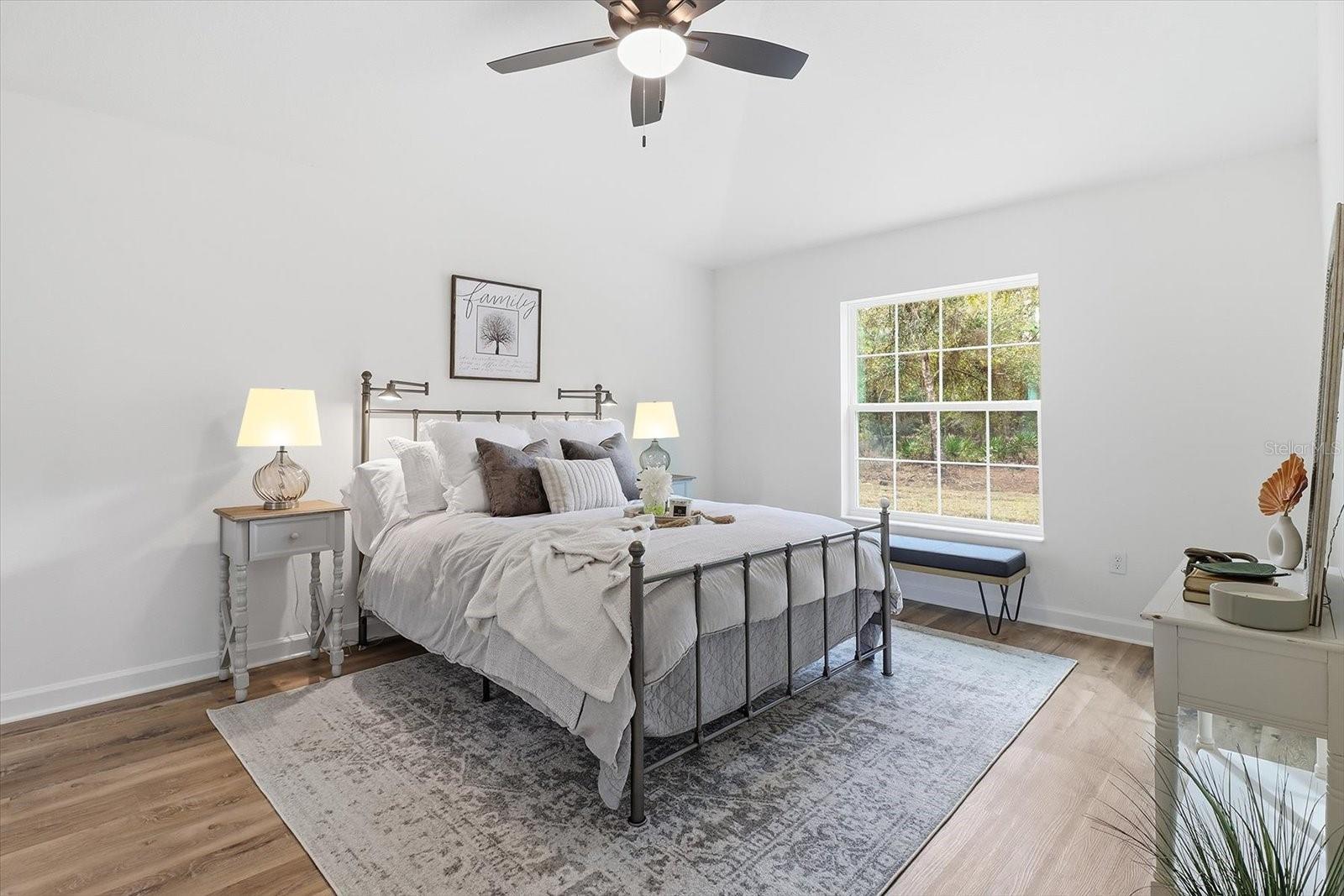 CRYSTAL MANOR UNIT 03 - Residential