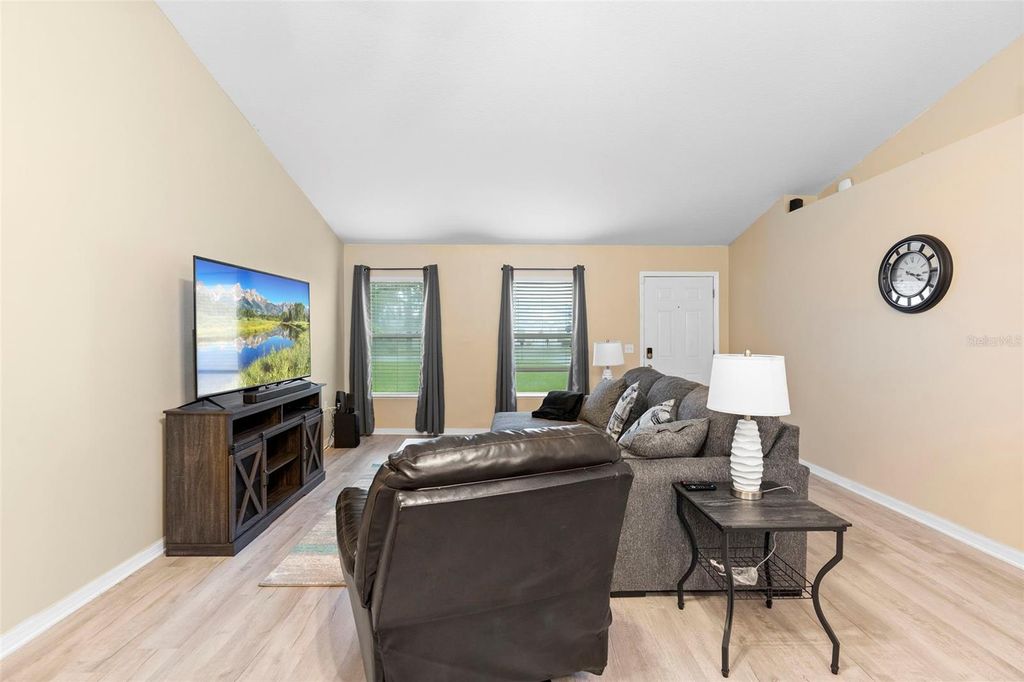 Photo of 3750 SW 127th Lane Road, Ocala, FL 34473 (MLS # O6327858)