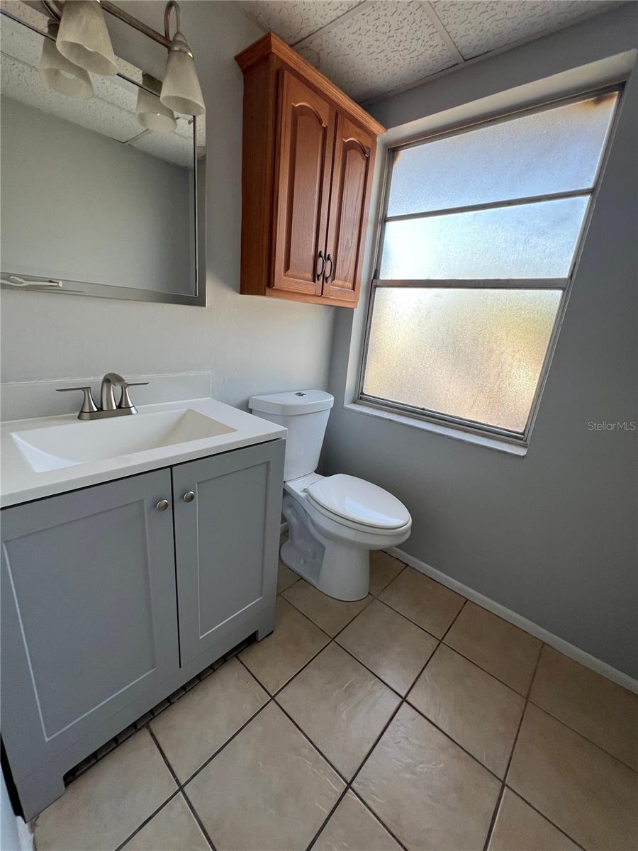 DO RAY VILLAS - Residential Lease